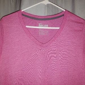 Nike T Shirt NWT